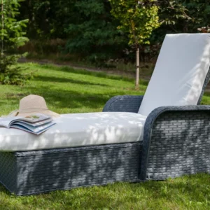 Rattan_napozóágy_Matto