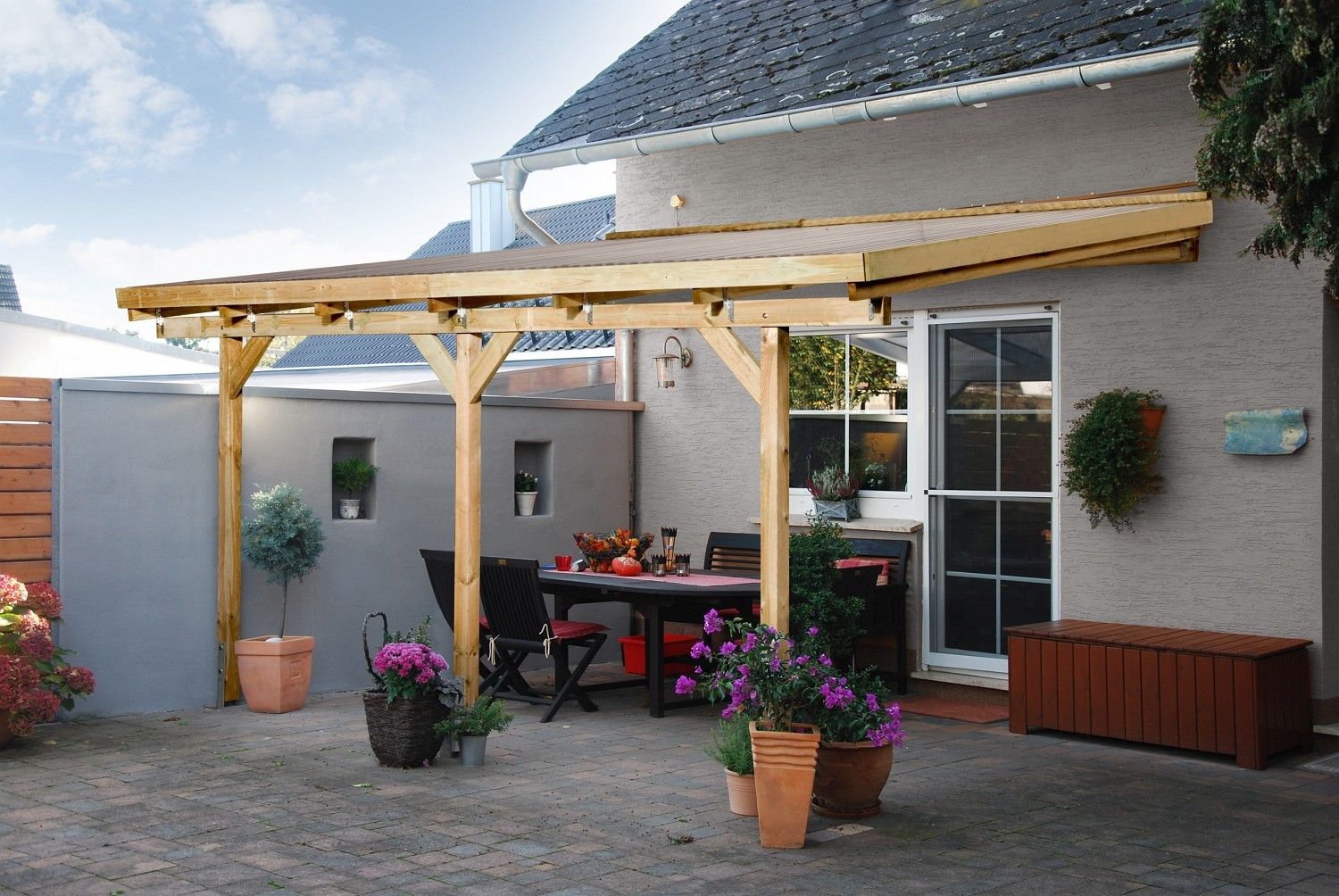 Terasz előtető építés