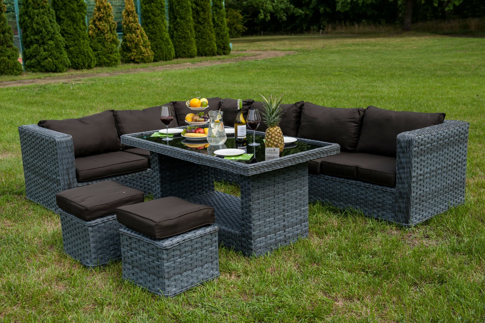 Maestoso rattan kertbútor