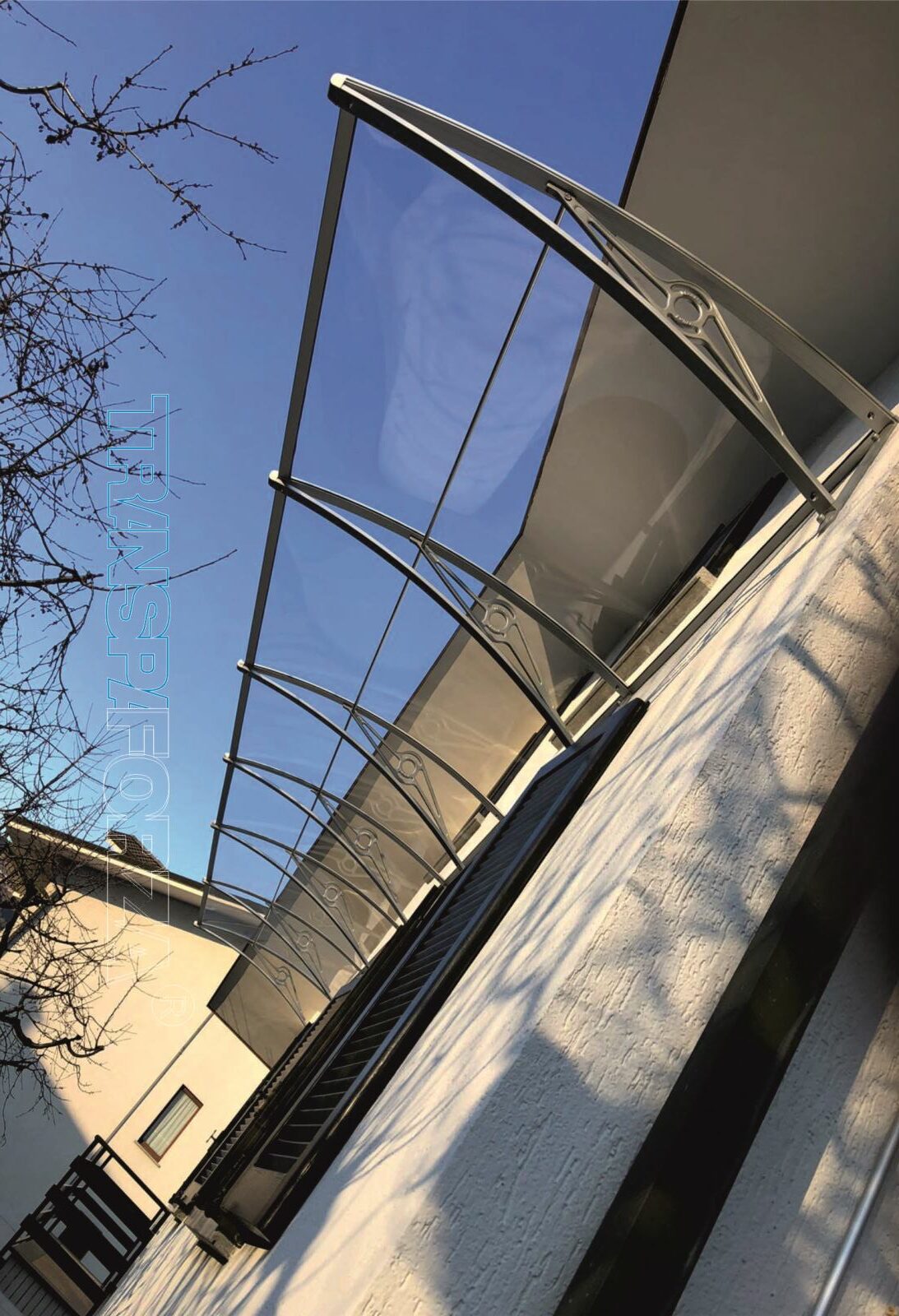 Előtető bejárati ajtó fölé