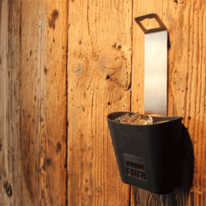 Sörnyitó Johnny Catch