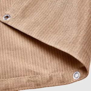 Belátásgátló-terasz-kolátra